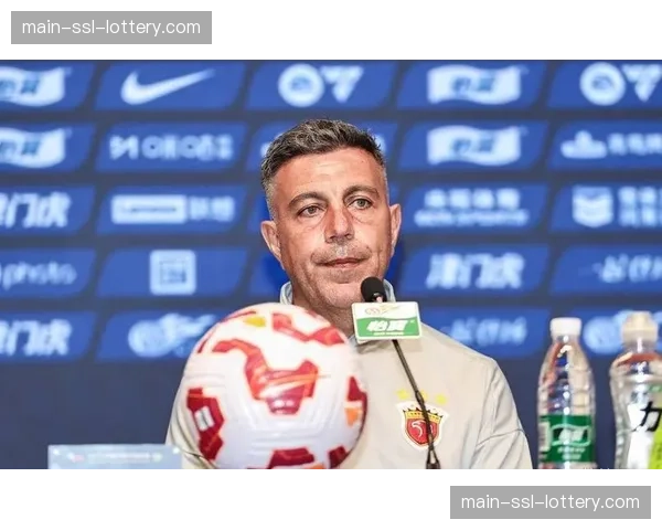 官方确认：浙江队外援前锋肌肉拉伤，预计将缺席三周