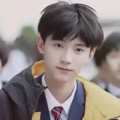 王萱蔚